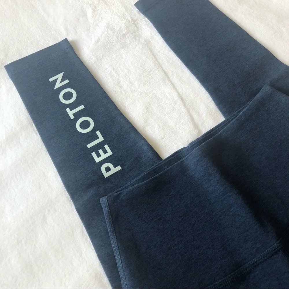 NEW Beyond Yoga x PELOTON Navy Spacedye Leggings - Picture 2 of 7